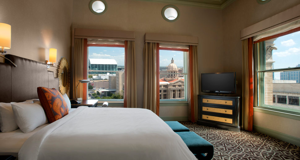 Elegant room accommodations at Hotel ICON Houston